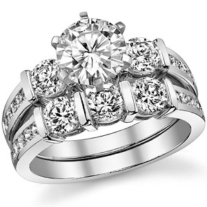 Cushion and Trapezoid Moissanite 3-Stone Engagement Ring - enr837-cu ...