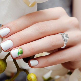 eng1056-em-hand-3.jpg